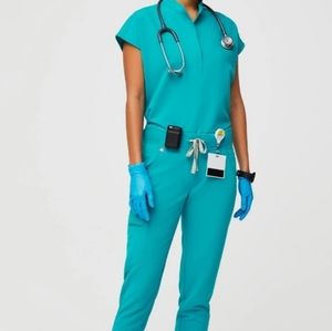 Teal Figs Scrub Set - Small